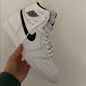 Nike Air Jordan 1 Retro High OG ⚠️Missmatched size